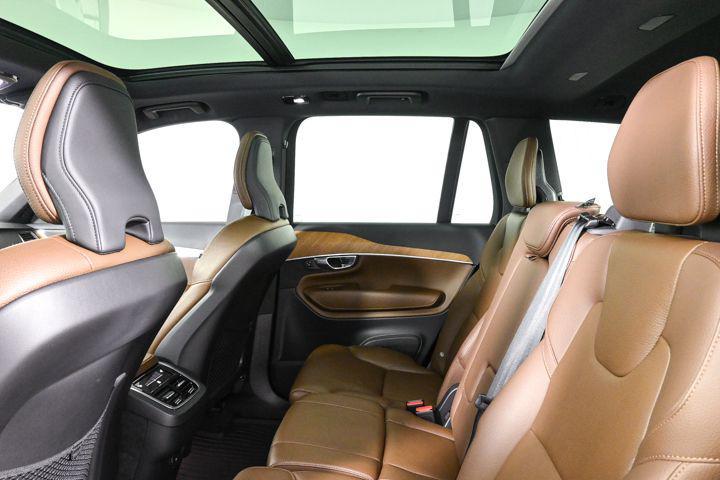 used 2023 Volvo XC90 car, priced at $41,700