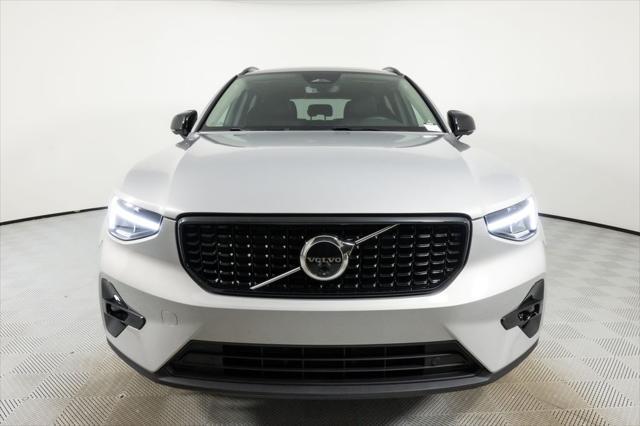used 2025 Volvo XC40 car, priced at $37,999