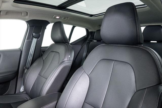 used 2025 Volvo XC40 car, priced at $37,999