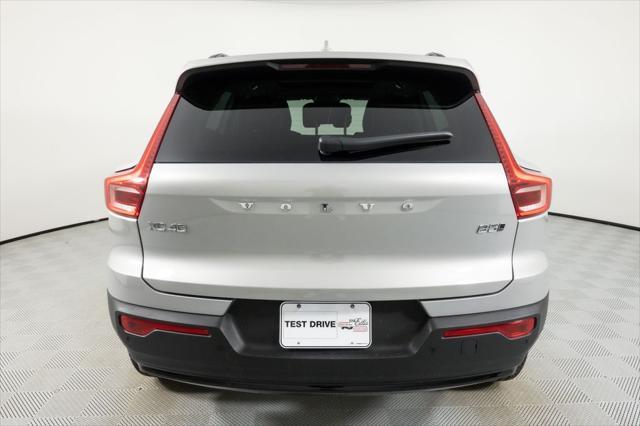 used 2025 Volvo XC40 car, priced at $37,999