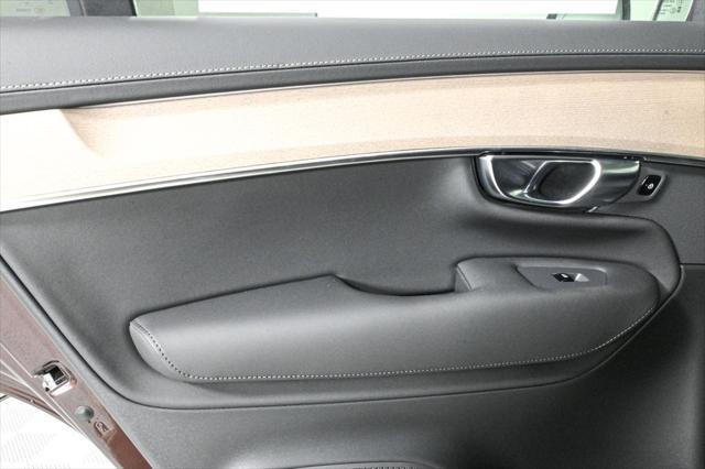 new 2025 Volvo XC90 car, priced at $60,995
