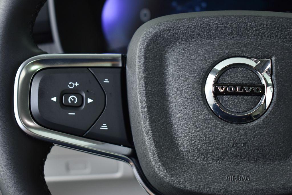 used 2024 Volvo XC40 car, priced at $32,570