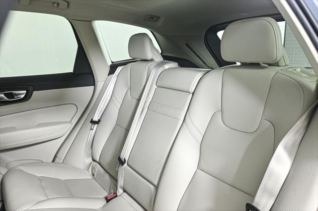 used 2022 Volvo XC60 car, priced at $28,408