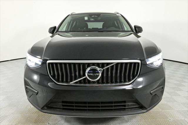 new 2025 Volvo XC40 car, priced at $45,485
