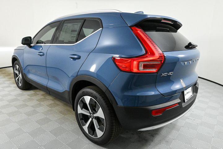 new 2025 Volvo XC40 car, priced at $47,315