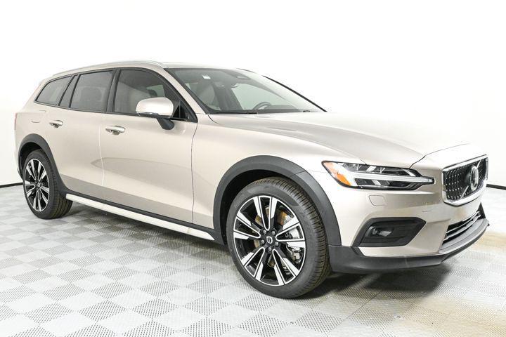 new 2025 Volvo V60 Cross Country car, priced at $56,525