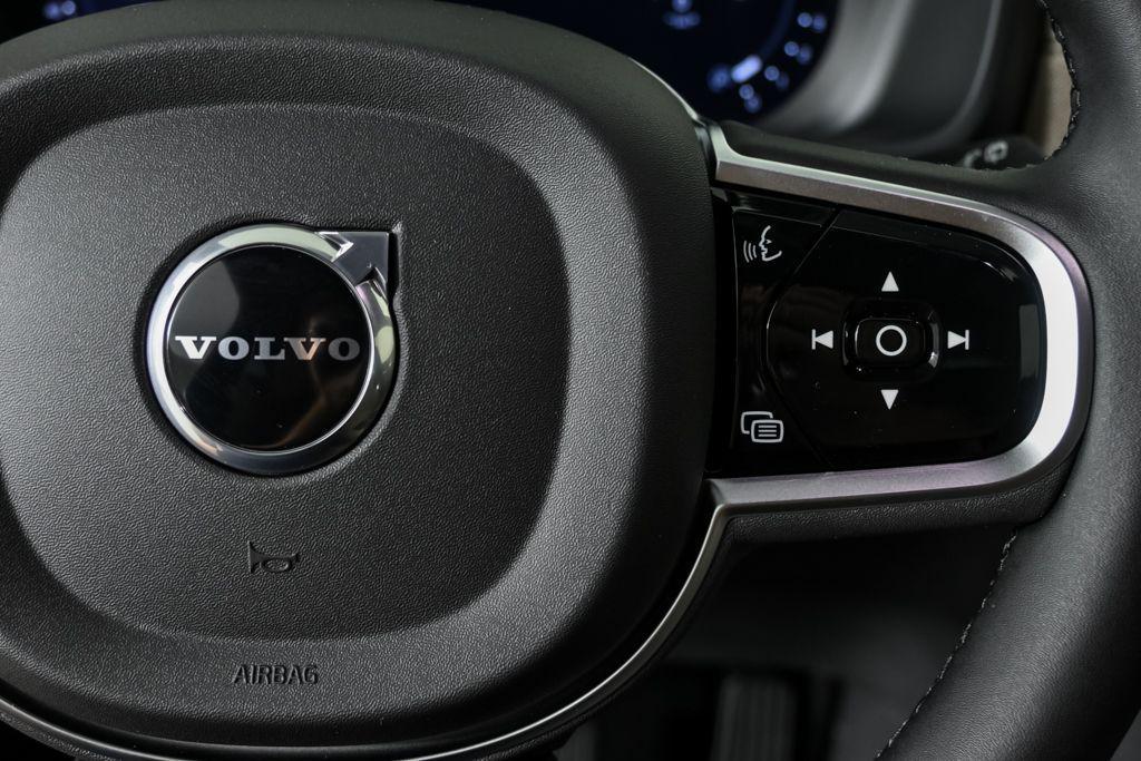 new 2026 Volvo XC90 car, priced at $71,825