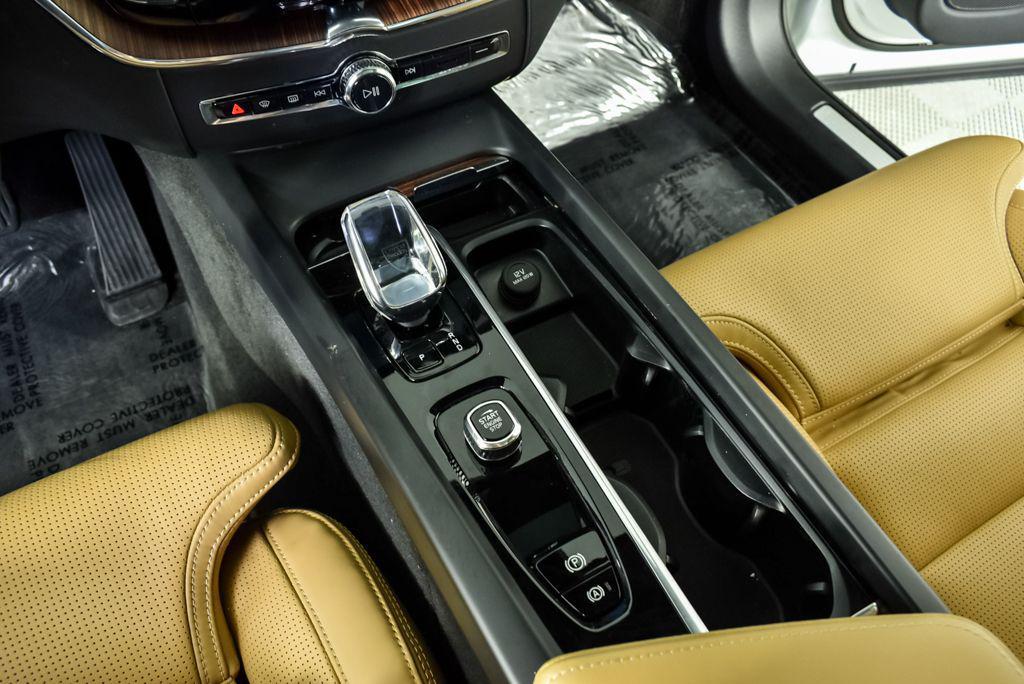 used 2023 Volvo XC60 car, priced at $36,332