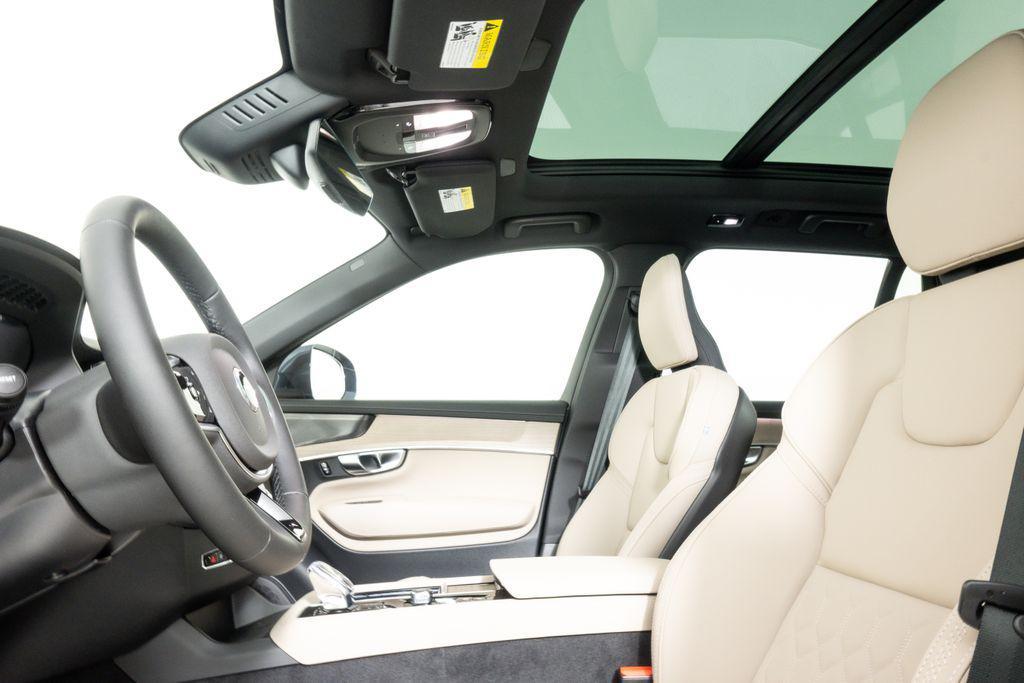 new 2026 Volvo XC90 car, priced at $71,825