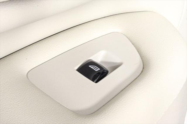 used 2022 Volvo XC90 Recharge Plug-In Hybrid car, priced at $48,900