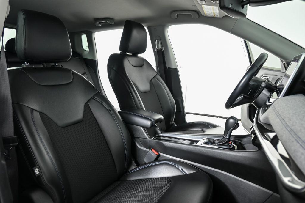 used 2022 Jeep Compass car, priced at $17,623