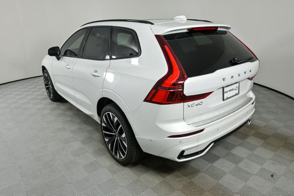 new 2026 Volvo XC60 car, priced at $63,935