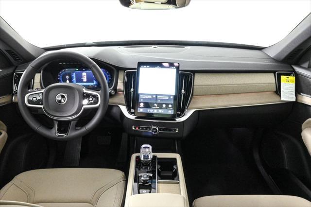 new 2025 Volvo XC90 car, priced at $65,395