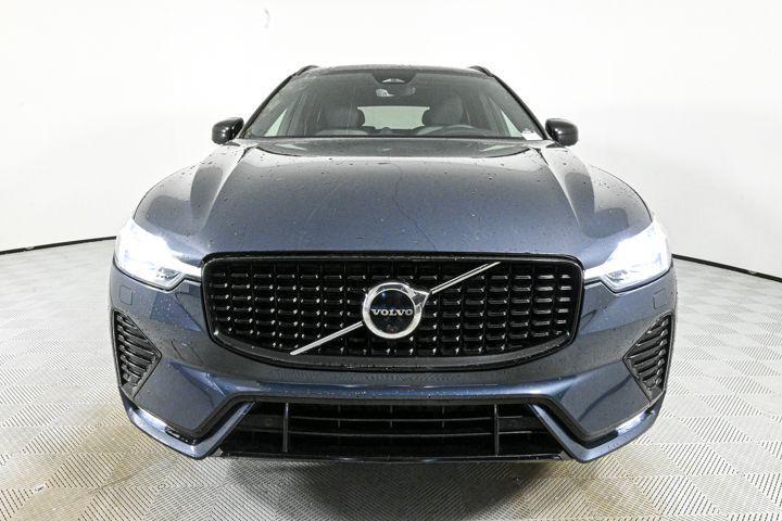 used 2022 Volvo XC60 car, priced at $38,000
