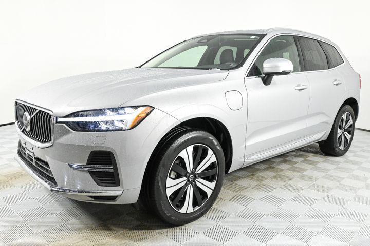 used 2023 Volvo XC60 Recharge Plug-In Hybrid car, priced at $38,900