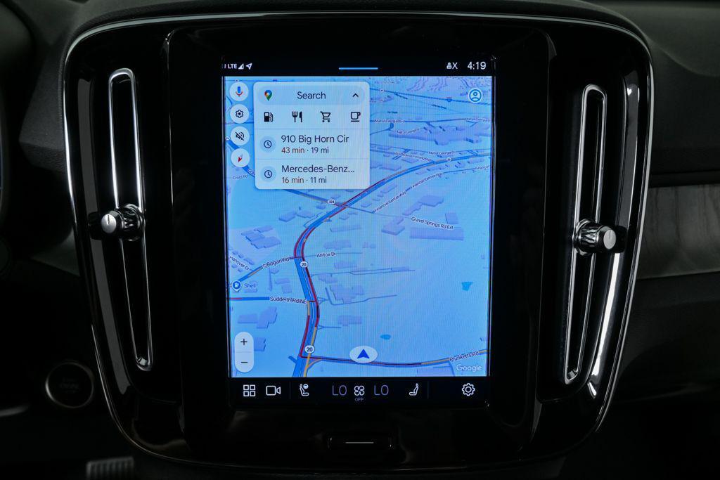 used 2024 Volvo XC40 car, priced at $33,826