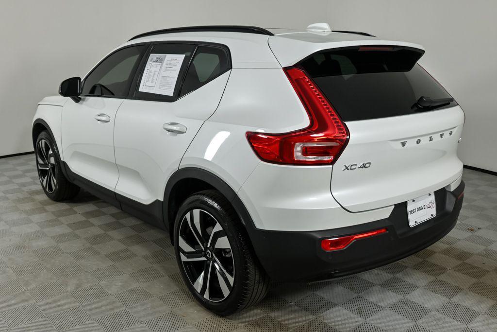 used 2024 Volvo XC40 car, priced at $33,826