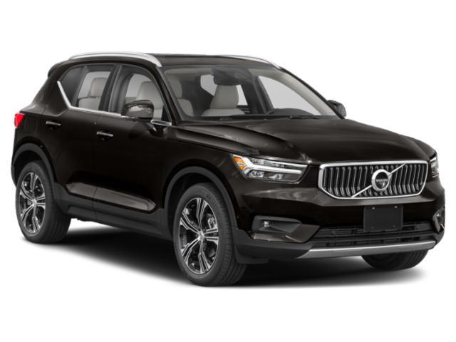 used 2022 Volvo XC40 car, priced at $27,900