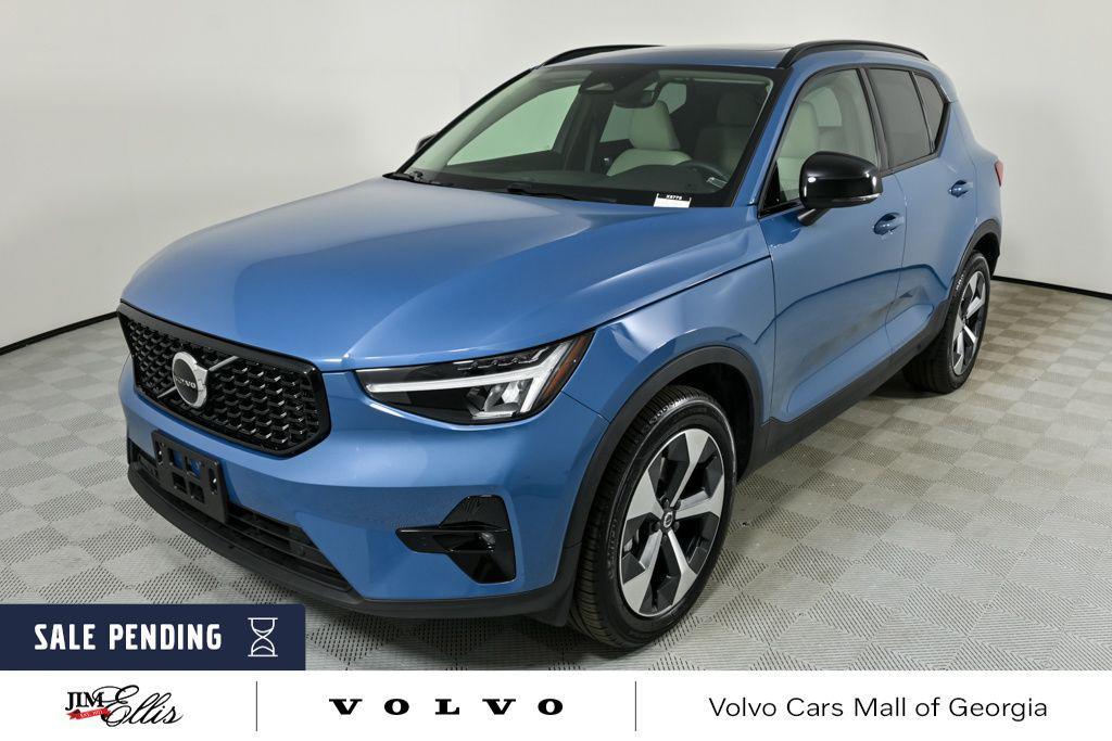 used 2023 Volvo XC40 car, priced at $33,680