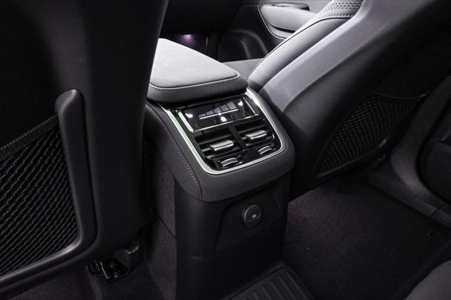 new 2025 Volvo XC90 Plug-In Hybrid car, priced at $78,805