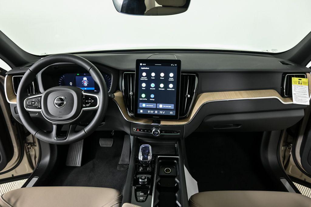 new 2026 Volvo XC60 car