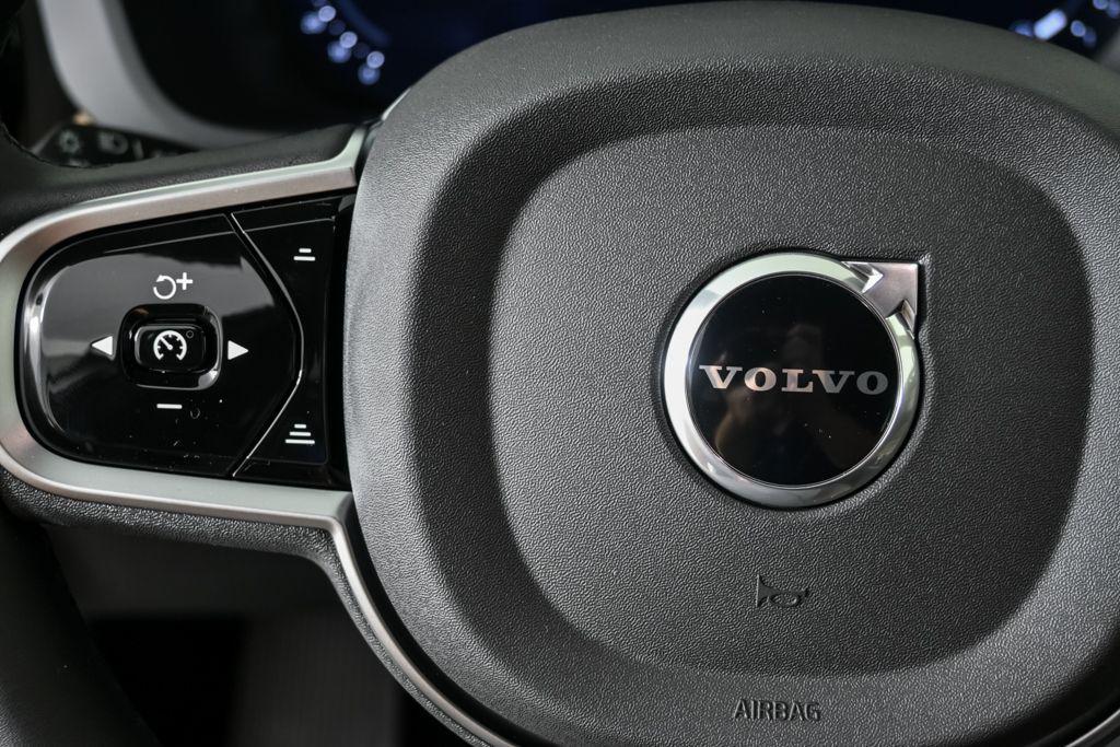 new 2026 Volvo XC60 car