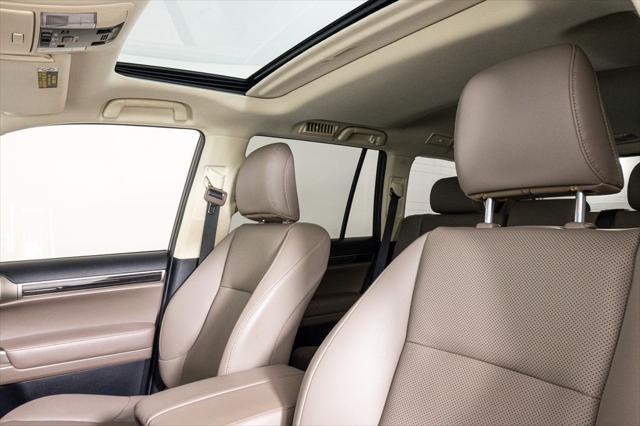 used 2020 Lexus GX 460 car, priced at $36,526