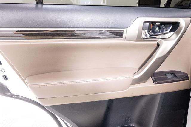 used 2020 Lexus GX 460 car, priced at $36,526