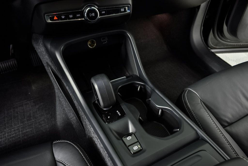 used 2022 Volvo XC40 car, priced at $25,805