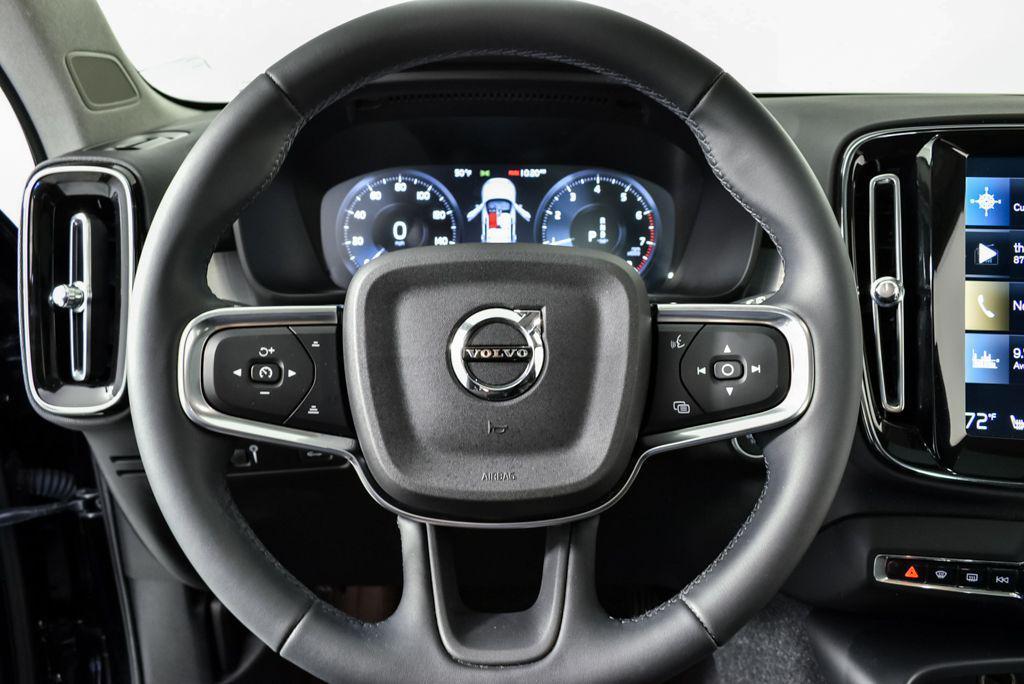 used 2022 Volvo XC40 car, priced at $25,805
