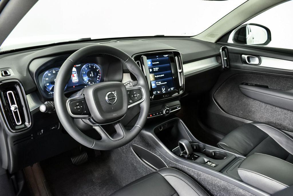 used 2022 Volvo XC40 car, priced at $25,805