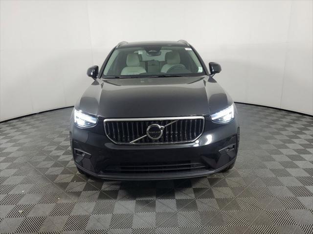 new 2024 Volvo XC40 car, priced at $42,962