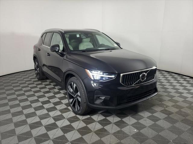 new 2024 Volvo XC40 car, priced at $41,984