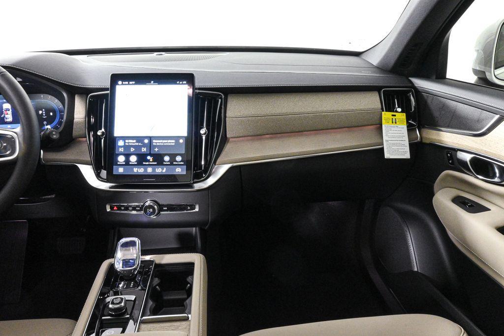 new 2025 Volvo XC90 car, priced at $58,856