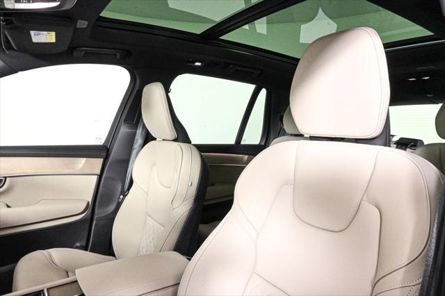 new 2025 Volvo XC90 car, priced at $65,395