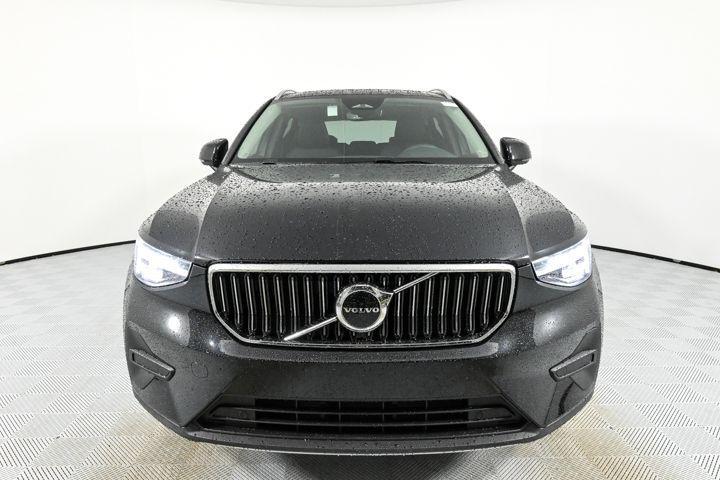 new 2025 Volvo XC40 car, priced at $41,965