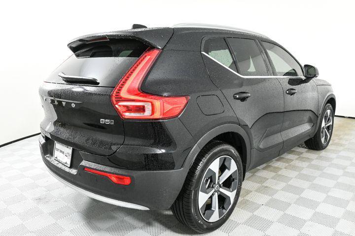 new 2025 Volvo XC40 car, priced at $41,965