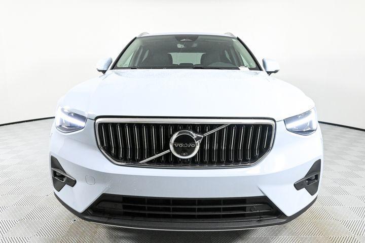 used 2024 Volvo XC40 car, priced at $37,900