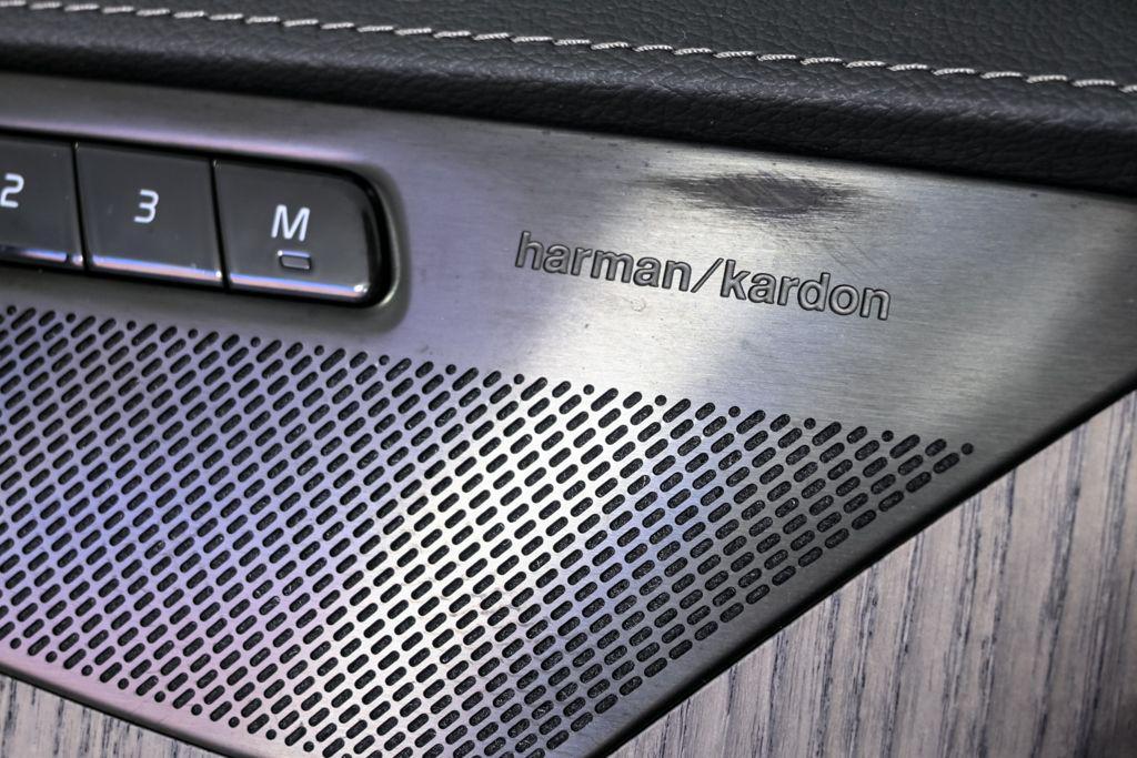 used 2024 Volvo XC90 Recharge Plug-In Hybrid car, priced at $54,842