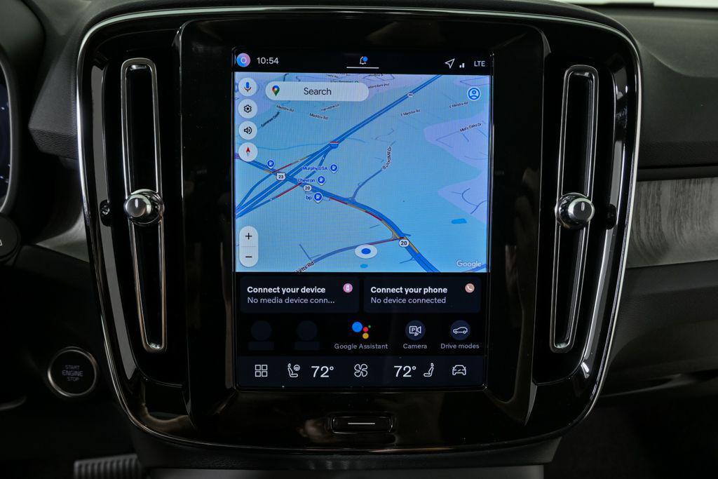 new 2026 Volvo XC40 car