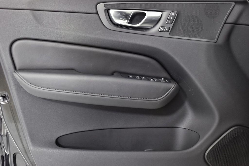used 2025 Volvo XC60 car, priced at $37,917