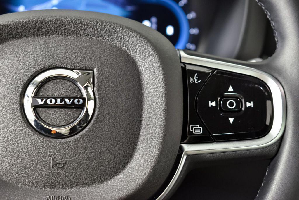 used 2025 Volvo XC60 car, priced at $37,917