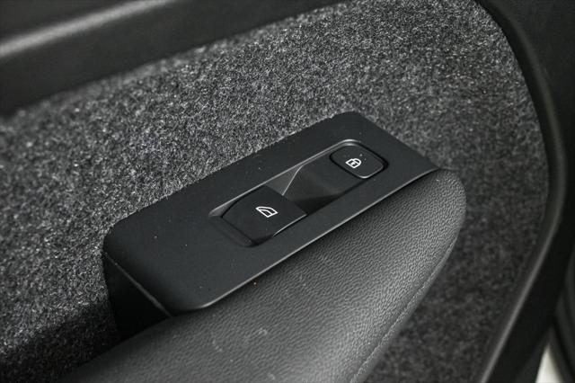 used 2025 Volvo XC40 car, priced at $38,200