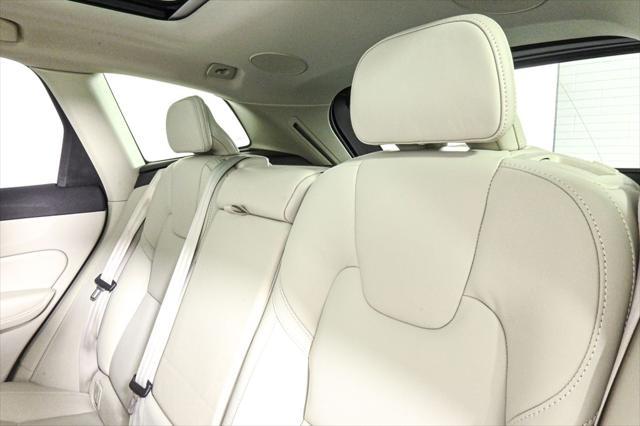 used 2023 Volvo XC60 car, priced at $41,293
