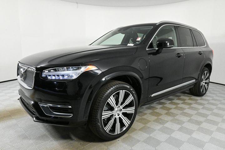 used 2022 Volvo XC90 Recharge Plug-In Hybrid car, priced at $46,900