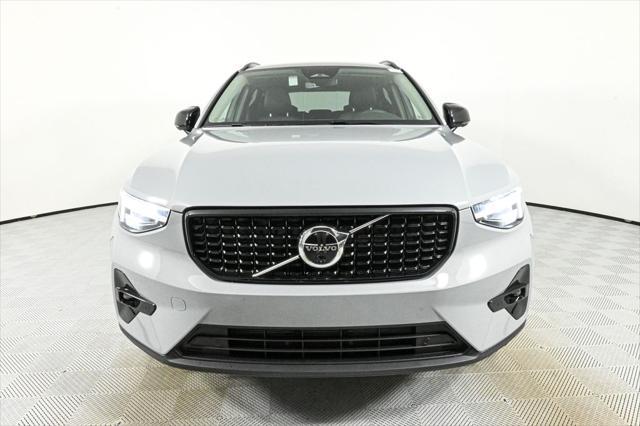 new 2025 Volvo XC40 car, priced at $51,560