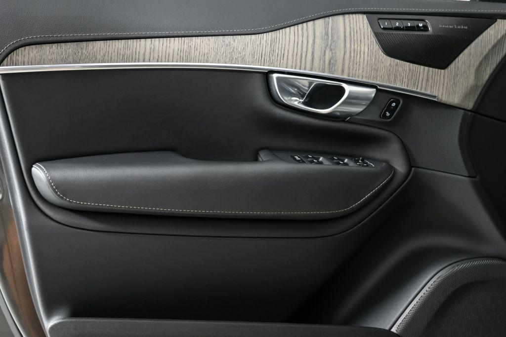 used 2024 Volvo XC90 Recharge Plug-In Hybrid car, priced at $55,902