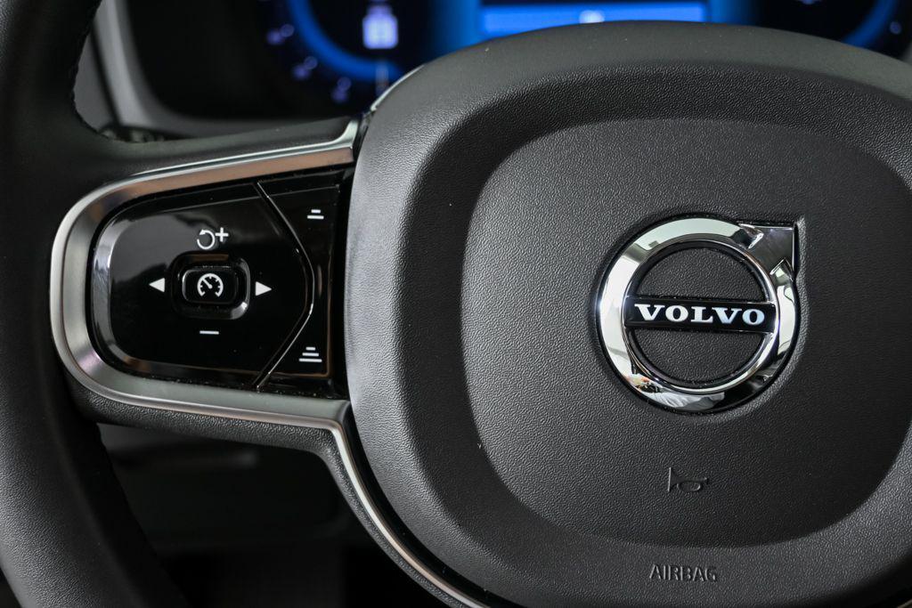 used 2024 Volvo XC90 Recharge Plug-In Hybrid car, priced at $55,902