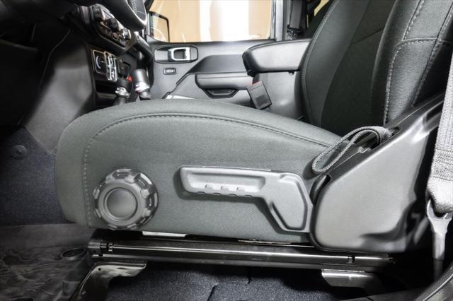used 2022 Jeep Wrangler Unlimited car, priced at $31,426
