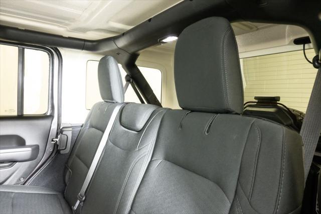 used 2022 Jeep Wrangler Unlimited car, priced at $31,426